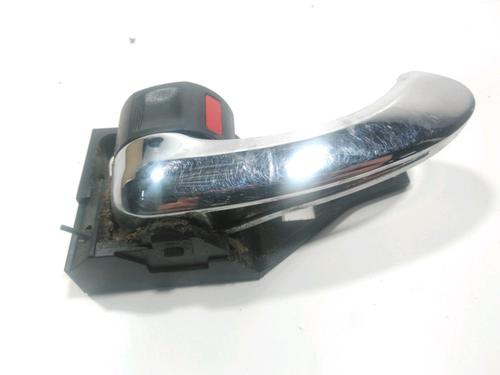 Used Front left interior door handle Front left interior door handle TOYOTA RAV 4 III (_A3_) 2.2 D 4WD (ALA30_, ALA30R) (150 hp) 28243128 28243128