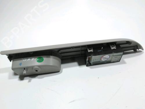 Left front window switch NISSAN MICRA IV (K13K, K13KK) 1.2 DIG-S | BP37778026I27 - Image 2