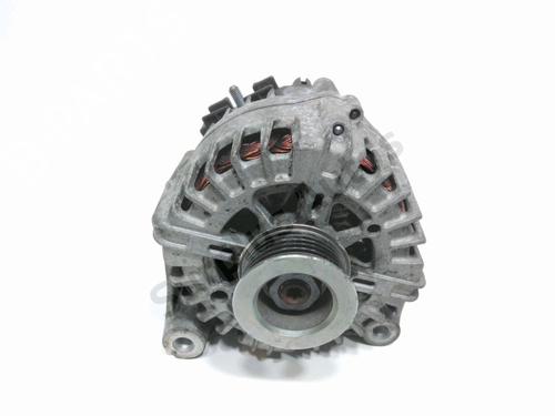 Used Alternator BMW 1 (E87) 120 d (177 hp) 30335189