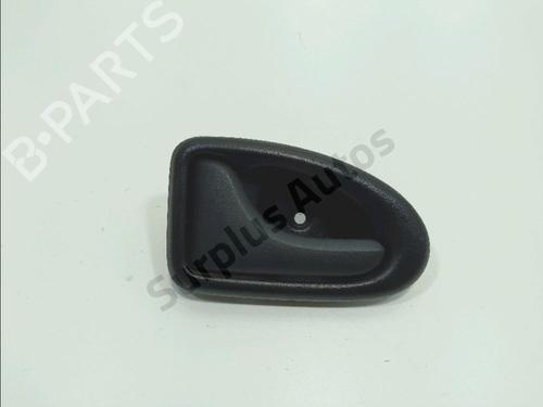 Used Front right interior door handle DACIA LOGAN (LS_) 1.4 (LS0A, LS0C, LS0E, LS0G) (75 hp) 31368233