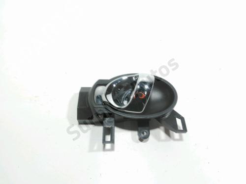 Used Front left interior door handle Front left interior door handle 30828625 30828625