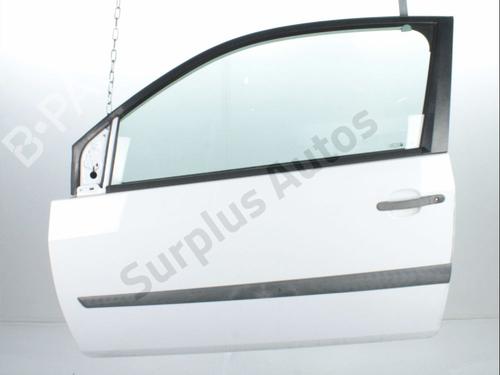 Used Left front door FORD FIESTA V (JH_, JD_) 1.4 TDCi (68 hp) 31327110