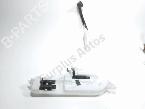 Used Windscreen washer tank BMW X3 (F25) xDrive 20 d (184 hp) 32488867