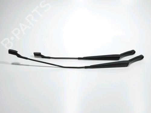 Used Front windshield wiper arm VW TOURAN (1T1, 1T2) 1.9 TDI (90 hp) 28271658