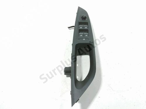 Used Left front window switch Left front window switch SEAT LEON ST (5F8) 1.4 TSI (125 hp) 40464900 40464900