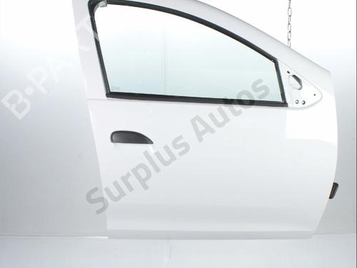 Used Right front door Right front door DACIA SANDERO II 1.5 dCi 75 / Blue dCi 75 (B8JW, B8M4, B8AH, B8M7, B8M6) (75 hp) 36253280 36253280