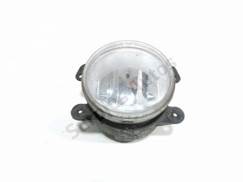 right-front-fog-light-fiat-freemont-345_-2011-32976200 main image