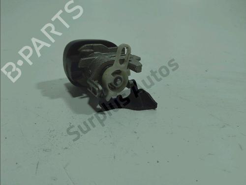 Switch TOYOTA YARIS (_P9_) 1.4 D-4D (NLP90_, NLP90R) | BP32261065I30 - Image 2