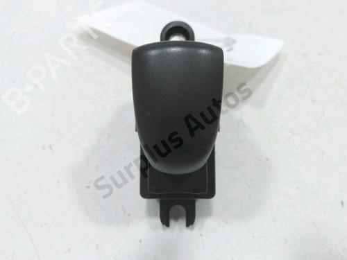 Used Right rear window switch NISSAN JUKE (F15) 1.5 dCi (110 hp) 30999258