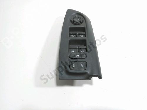 left-front-window-switch-fiat-500x-334_-2014-35941720 main image