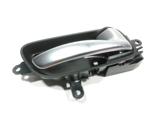Used Front right interior door handle Front right interior door handle RENAULT KOLEOS II (HC_) 2.0 dCi 175 4WD (177 hp) 28242774 28242774