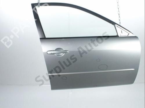 Used Right front door MAZDA 6 Hatchback (GG) 2.0 DI (GG14) (143 hp) 28243874