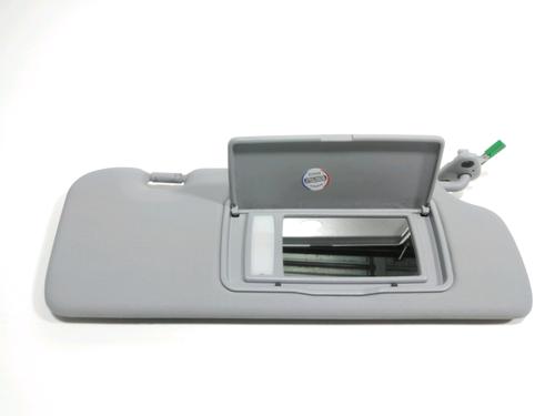 Used Right sun visor Right sun visor 28263041 28263041