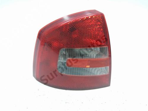 Used Left taillight SKODA OCTAVIA II (1Z3) 1.9 TDI (105 hp) 31006702