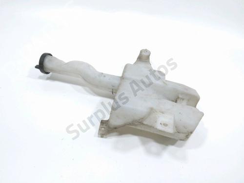 windscreen-washer-tank-ford-mondeo-iii-b5y-2000-2001-2002-2003-2004-2005-2006-2007-31008822 main image