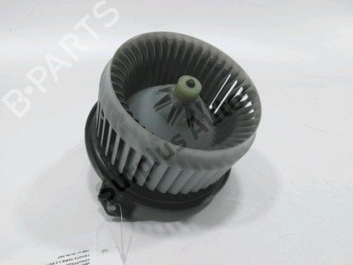 Used Heater blower motor TOYOTA YARIS (_P9_) 1.3 VVT-i (SCP90_, SCP90R) (87 hp) 30986900
