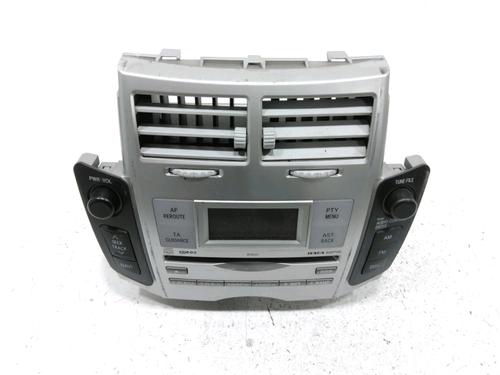 Bilradio TOYOTA YARIS (_P9_) 1.3 VVT-i (SCP90_, SCP90R) (87 hp) 30991938