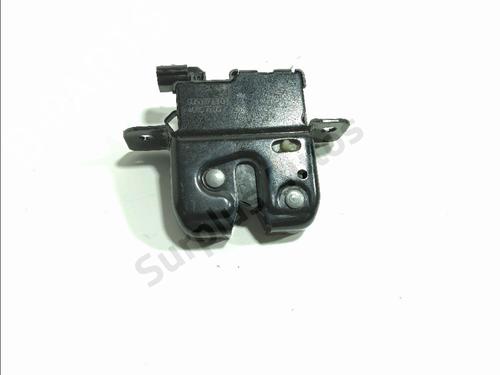 tailgate-lock-dacia-duster-hs_-2010-2011-2012-2013-2014-2015-2016-2017-2018-33281516 main image