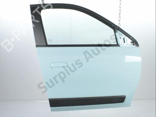 Used Right front door RENAULT TWINGO III (BCM_, BCA_) Z.E: (BCA1) (82 hp) 31327100