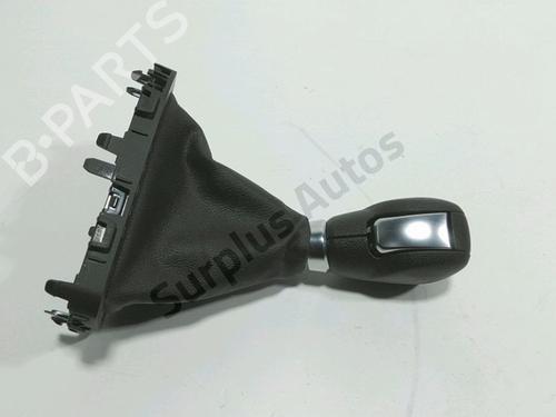 Used Shift knob Shift knob RENAULT CLIO V (B7_) 1.6 E-TECH 140 (B7MU) (140 hp) 40212902 40212902