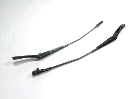 Front windshield wiper arm VW GOLF PLUS V (5M1, 521) 1.9 TDI | BP28271803C143 