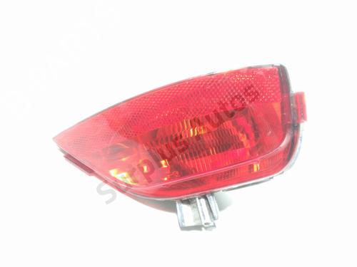 rear-fog-light-renault-megane-iv-hatchback-b9amn_-2015-37292730 main image