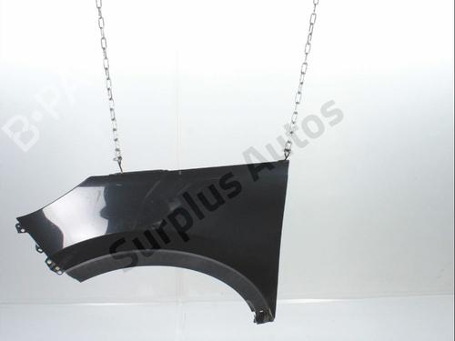 Used Left front fenders Left front fenders 37771793 37771793