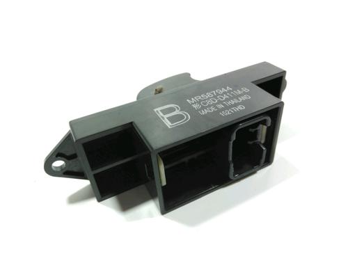 Right rear window switch MITSUBISHI ASX (GA_W_) 1.8 DI-D (GA6W) | BP28249991I28 - Image 2