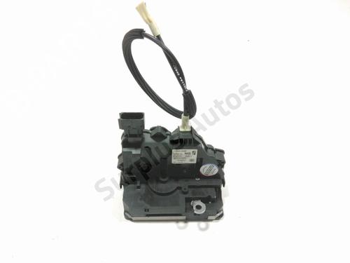 Used Front right lock OPEL CORSA E (X15) 1.4 (08, 68) (90 hp) 28247559