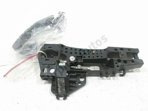front-right-exterior-door-handle-audi-a4-b8-8k2-2007-2008-2009-2010-2011-2012-2013-2014-2015-2016-2017-40213672 main image