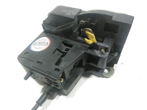 Zamek drzwi tylnych lewych RENAULT SCÉNIC I MPV (JA0/1_, FA0_) 1.9 dCi (JA05, JA1F) | BP28254908C100 