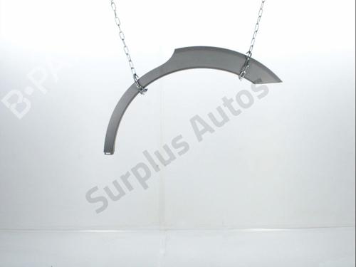 Used Rear left wheel arch trim CHEVROLET CAPTIVA (C100, C140) 2.2 D 4WD (184 hp) 31350764