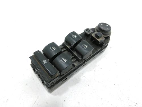 Used Left front window switch Left front window switch BMW 5 (E60) 525 d (177 hp) 37778053 37778053