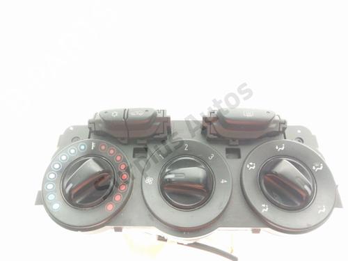 climate-control-opel-corsa-e-x15-2014-40213089 main image