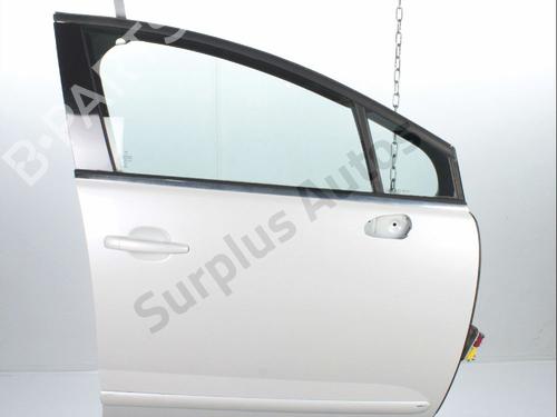 Used Right front door Right front door PEUGEOT 5008 (0U_, 0E_) 1.6 HDi (114 hp) 36764814 36764814
