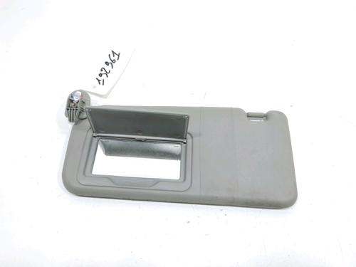 Used Left sun visor Left sun visor 31003972 31003972