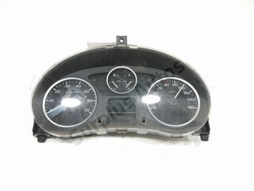 Used Instrument cluster PEUGEOT PARTNER Tepee 1.6 HDi 16V (90 hp) 30991401