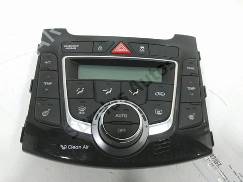 Used Climate control Climate control HYUNDAI i30 (GD) 1.6 CRDi (110 hp) 30988885 30988885