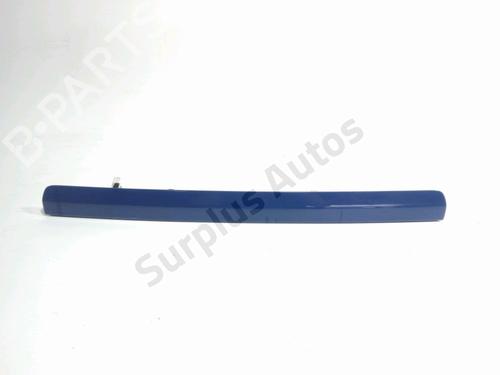 Used Tailgate handle Tailgate handle FIAT QUBO (225_) 1.3 D Multijet (225CXB1A, 225AXB1A, 225CXB11, 225AXB11,... (75 hp) 36509479 36509479