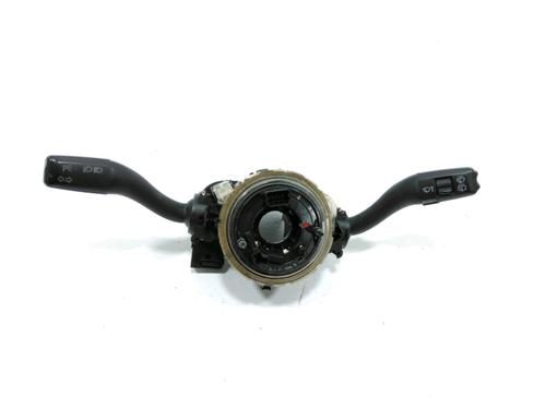 Used Steering wheel controls AUDI A4 B7 Avant (8ED) [2004-2008]  31152849