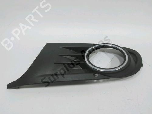 Used Grille VW GOLF VI (5K1) 2.0 TDI (140 hp) 30993205