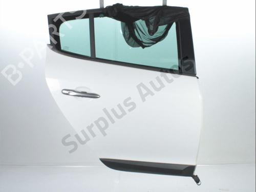 Used Right rear door RENAULT MEGANE III Hatchback (BZ0/1_, B3_) 1.9 dCi (BZ0N, BZ0J) (131 hp) 32356459