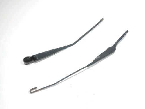 Used Front windshield wiper arm RENAULT KANGOO (KC0/1_) 1.5 dCi (KC08, KC09) (82 hp) 28271621