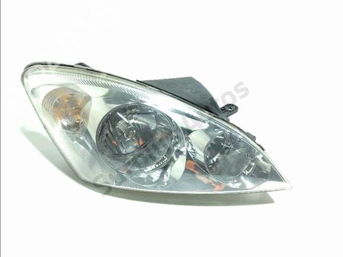 Phare droit KIA CEE'D Hatchback (ED) 1.6 CRDi 90 (90 hp) 31180922