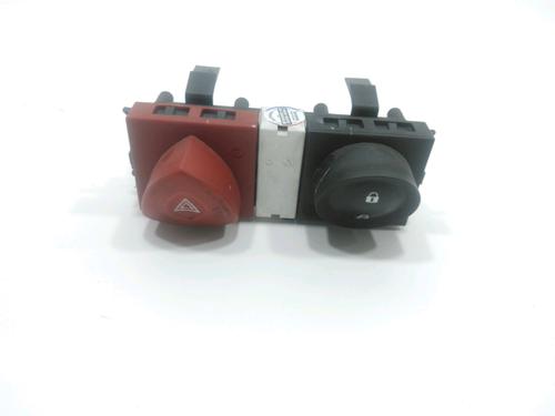Used Warning switch RENAULT MEGANE II Coupé-Cabriolet (EM0/1_) 1.9 dCi (131 hp) 30990088
