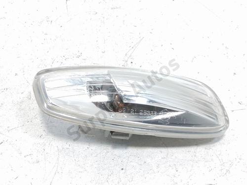 Højre side indikator Højre side indikator PEUGEOT 308 I (4A_, 4C_) 1.6 HDi (90 hp) 39707236 39707236