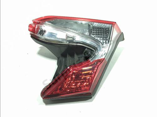 right-tailgate-light-toyota-c-hr-_x1_-2016-33160469 main image