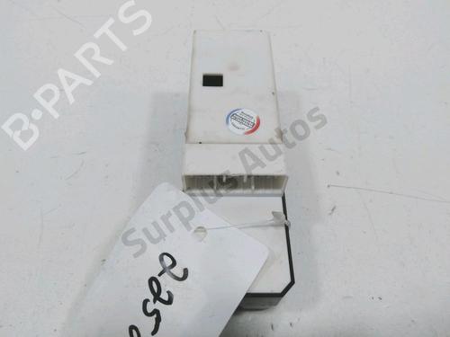 Venstre Foran elrute bryter SUZUKI SWIFT III (MZ, EZ) 1.3 (RS413, ZC11S) | BP30999131I27