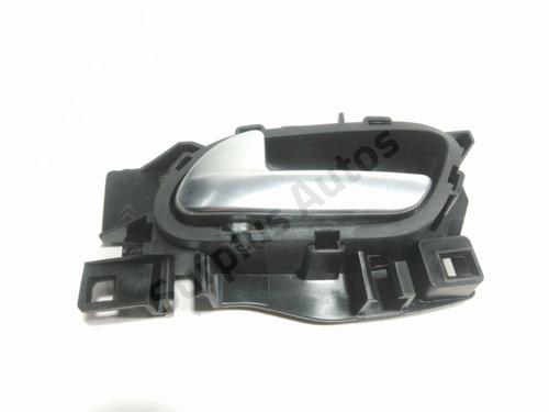 Used Rear left interior door handle Rear left interior door handle 30450218 30450218