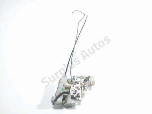 Used Rear left lock TOYOTA YARIS (_P1_) 1.4 D-4D (NLP10_, NLP10R) (75 hp) 28255479